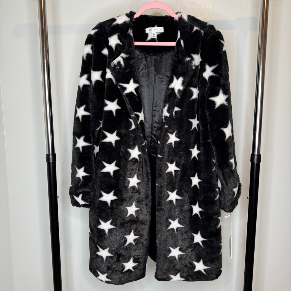 Fever • NWT Star Print Faux Fur Coat
